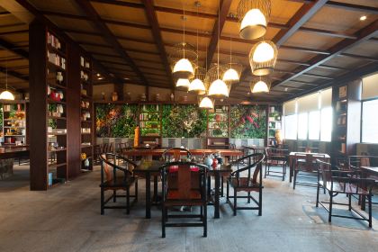 Wanyiqingqing Hotel · Hanlin Restaurant