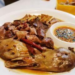 守财炉牛蛙·北京烤鸭 User Photo