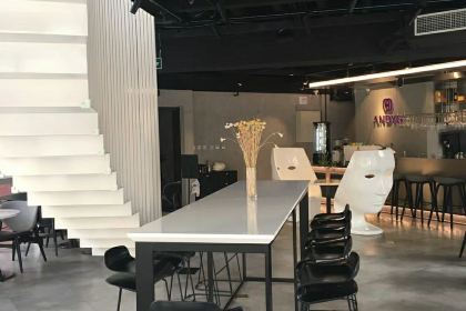 Victoria's Coffee Shop