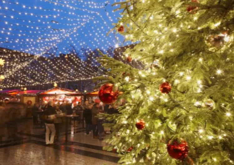 2022 popular Christmas markets across the globe 