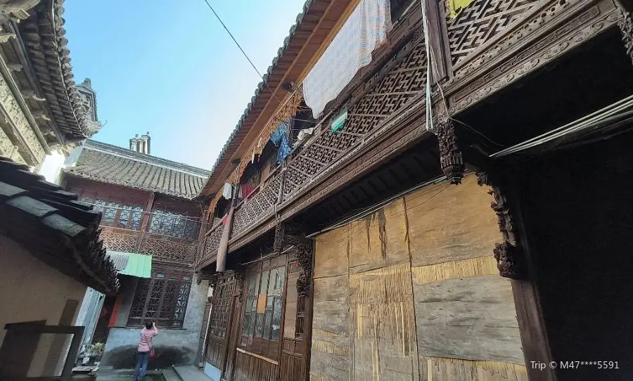 Zhang Tongren House