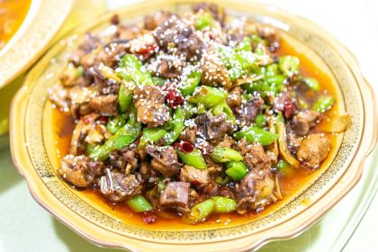 吴名烧鸡(中韩店)