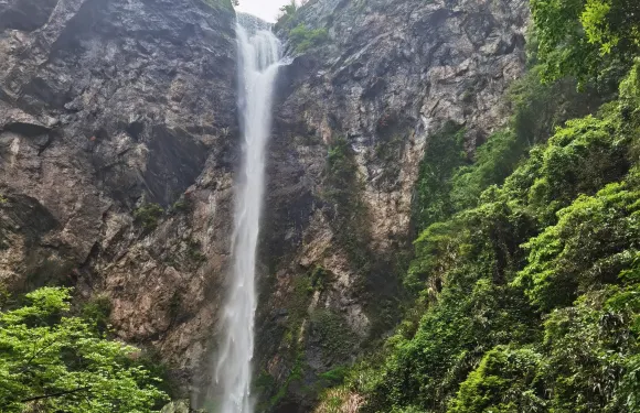 飛水涯景區門票 + 7項目暢玩票大小同價