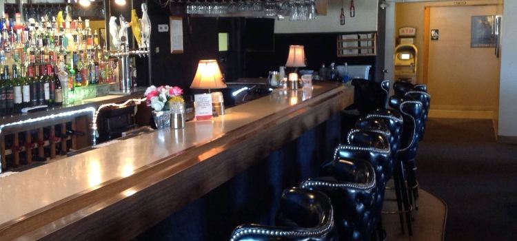 Connell's Club 12