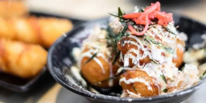 Izakaya Japanese Bar