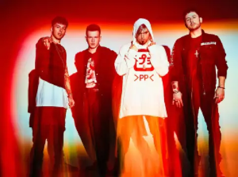 美國邁爾斯堡 · From Ashes To New 演唱會