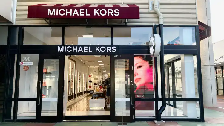Hotels near Michael Kors (Outlet Okinawa Ashibinaa)