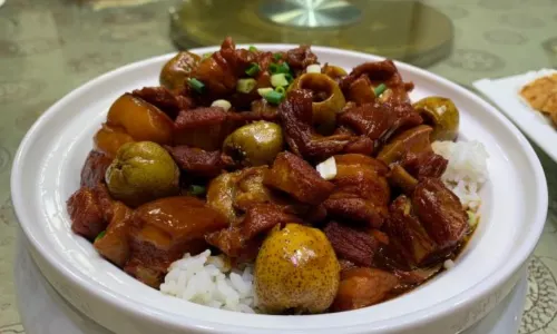 鸿丰饺子城(淄博路店)