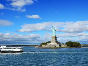 Statue Of Liberty Cruises With Landing