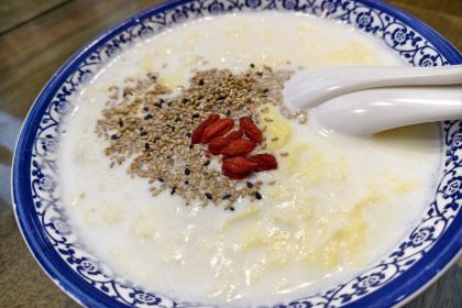 Ma Zhong Shi Fu (Mo Jia Jie)