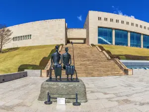 MOA Museum of Art
