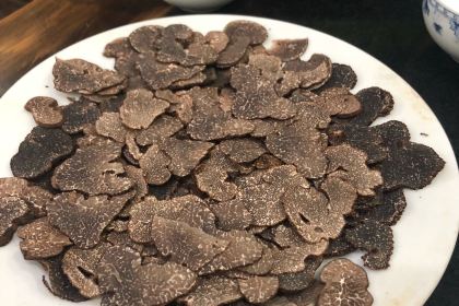 翠竹园野生菌火锅店