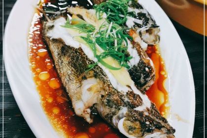 dirty duck Restaurant