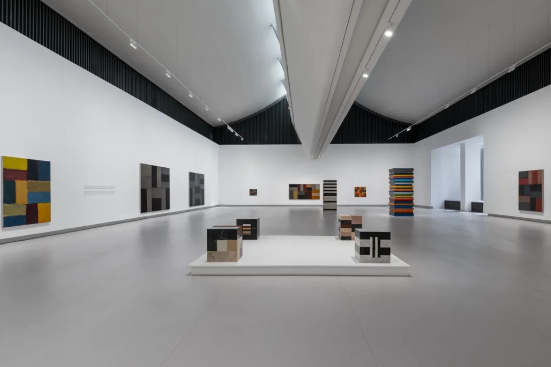 肖恩·斯庫利個展《崇高與虛空》 | 四川音樂學院美術館