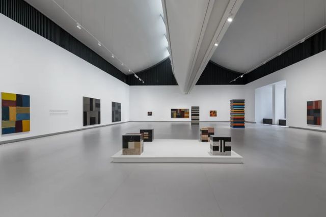 肖恩·斯庫利個展《崇高與虛空》 | 四川音樂學院美術館