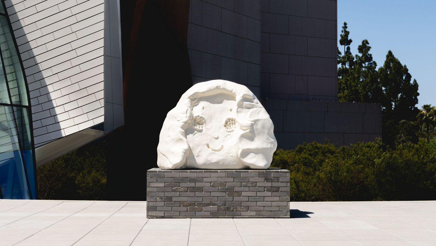 《我不想長大》奈良美智個展 | 橙縣藝術博物館