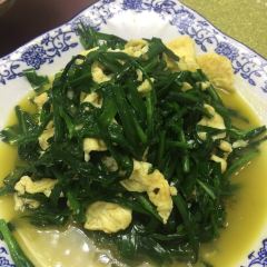 Dong shan zhuang yuan User Photo