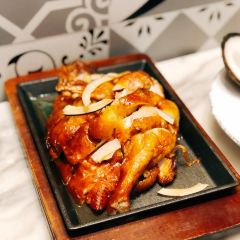 YAN JIANG HAINAN CUISINE User Photo