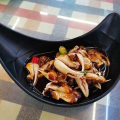 MINGUOHAIXIANJIAOZILOU User Photo