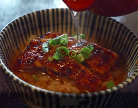熱田蓬萊軒（本店）