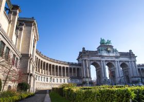 Vé máy bay Solomon Airlines đi Brussels