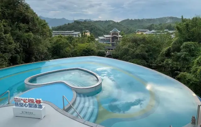 Hot Springs in Longmen