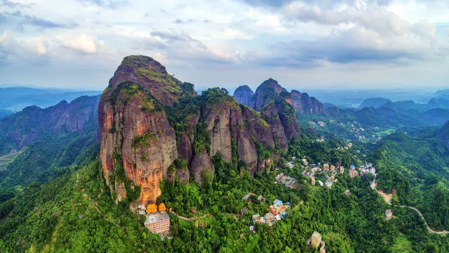 Baishi Mountain