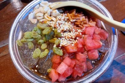 峨嵋小镇·天府小吃荟(勒泰店)