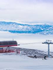 賽里木湖國際滑雪場度假區