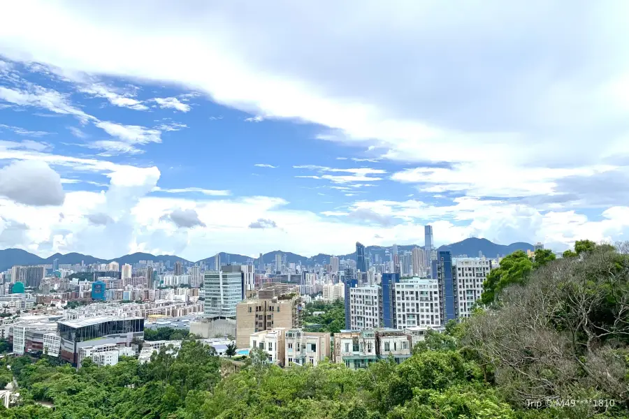 Lung Cheung Road Lookout