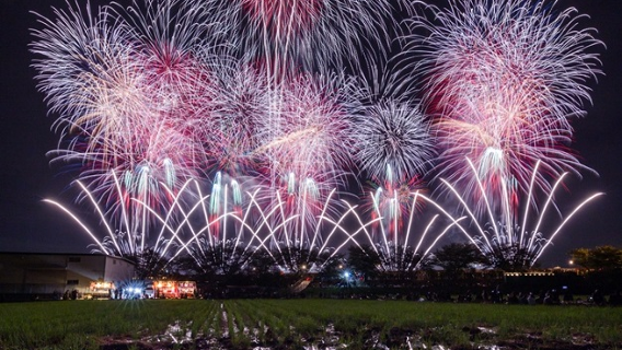 Tsuchiura All Japan Fireworks Competition