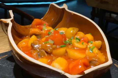 辣子村土碗菜精品中餐(上城壕街店)