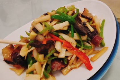 木楼人家老吊锅(神农剧院店)