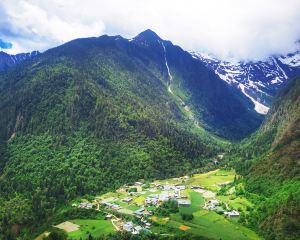 香港-迪慶 火車酒店 自由行