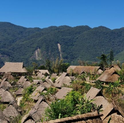 Wengding Wa ethnic village