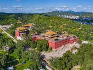 須弥福寿之廟