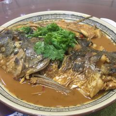 Dong shan zhuang yuan User Photo