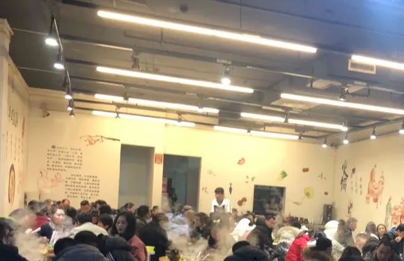 洞氮羊肉館(嶽州店)