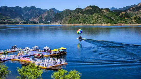Zimen Lake Tourism Scenic Area