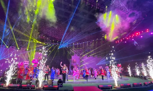 Lingling Circus
