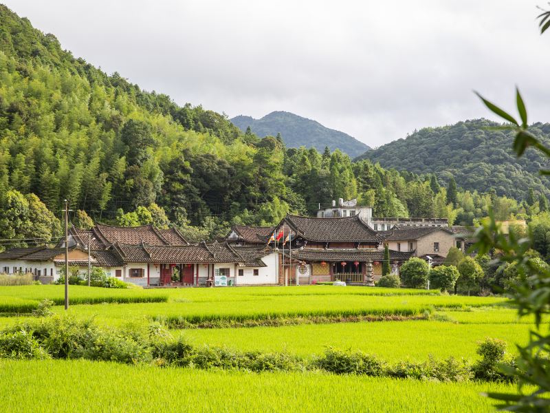 Jiuzuo Temple