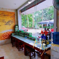 SHAN SHUI DOU FU HUA User Photo