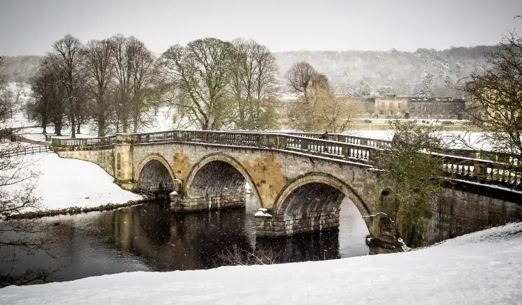 Hotels in Chatsworth