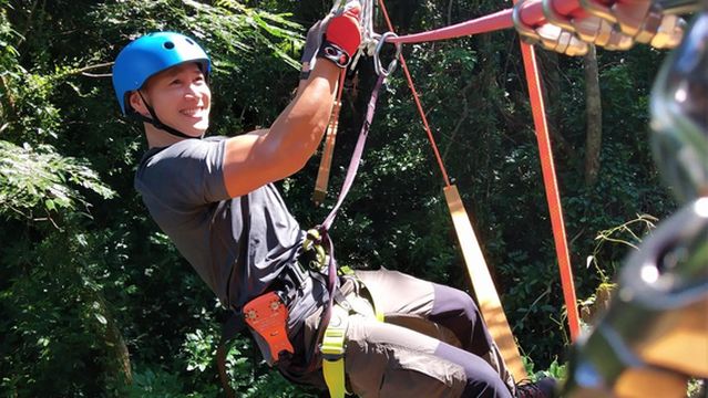 Cong Lin Chuan Yue BXian Tao Zhan Xian 