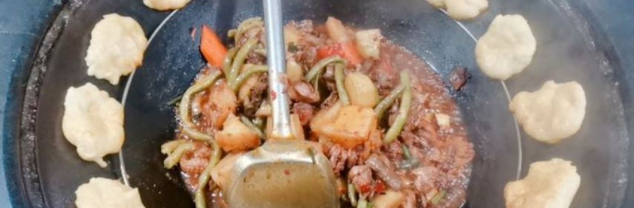 祖传凉鸡肉饭店