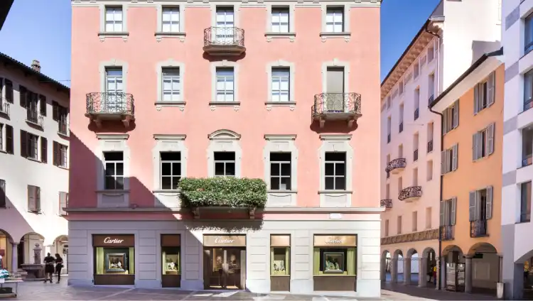 Hotel dekat Cartier(Switzerland Lugano)