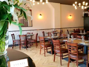 Escape Restaurant & Bar