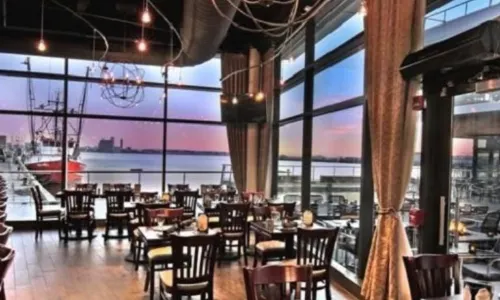 75 on Liberty Wharf