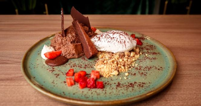 Mircatto - Friends & Food