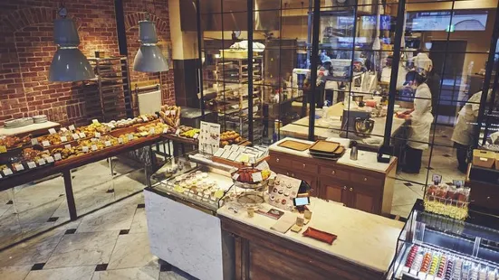 TINY BREAD & CAKE NATURA MARKET